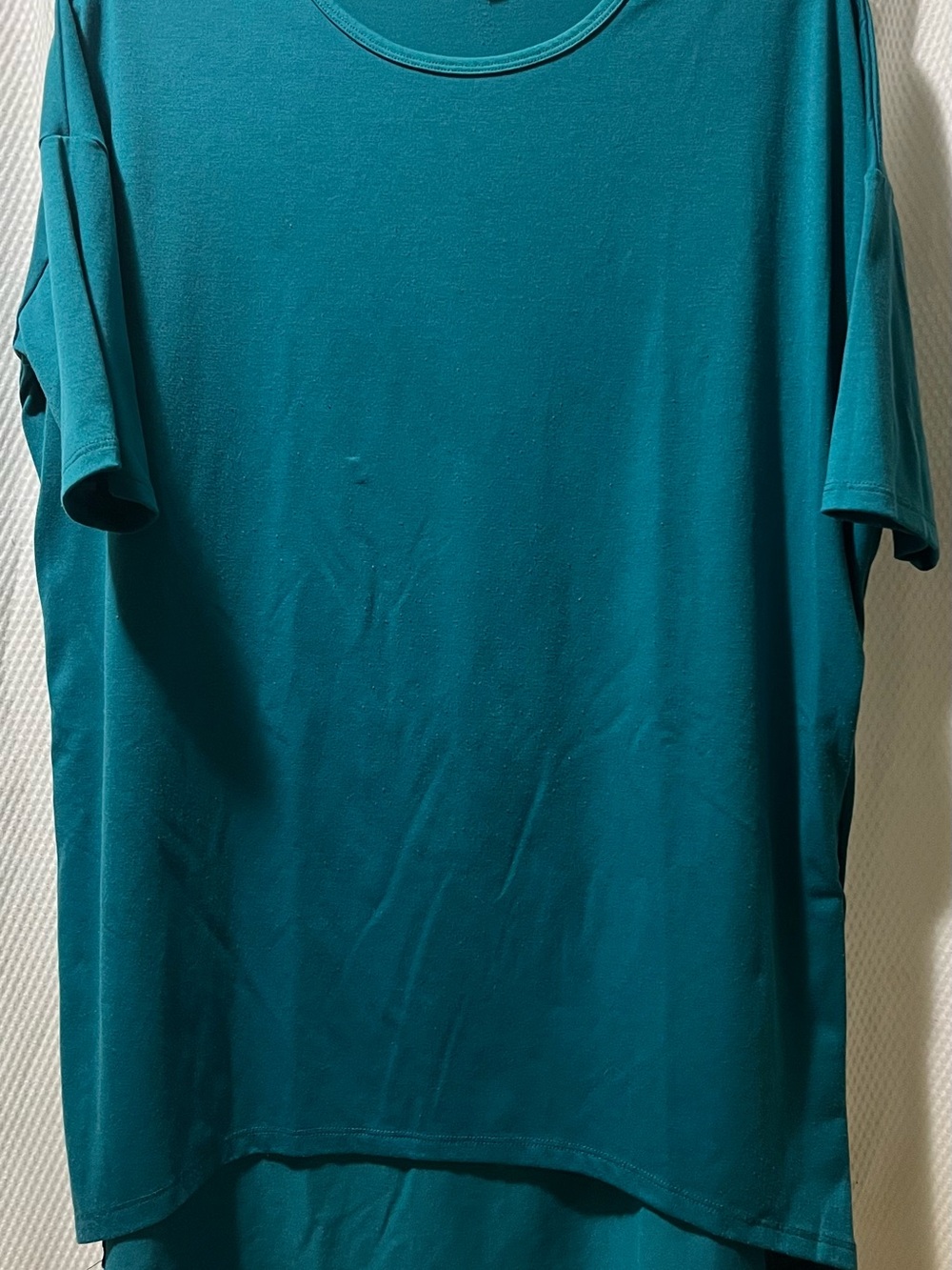 LuLaRoe Teal Short-Sleeve Crewneck Tee